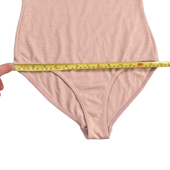 ARITZIA Wilfred Free Camille Hayett off the shoulder pastel pink bodysuit - Picture 5 of 12